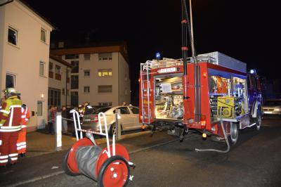 Filderstadt-Plattenhardt: CO Warner vom Rettungsdienst ausgeloest - Feuerwehr im Messeinsatz